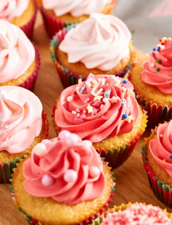 Como Dominar o Ponto de Bico 5 Glacês para Cupcakes